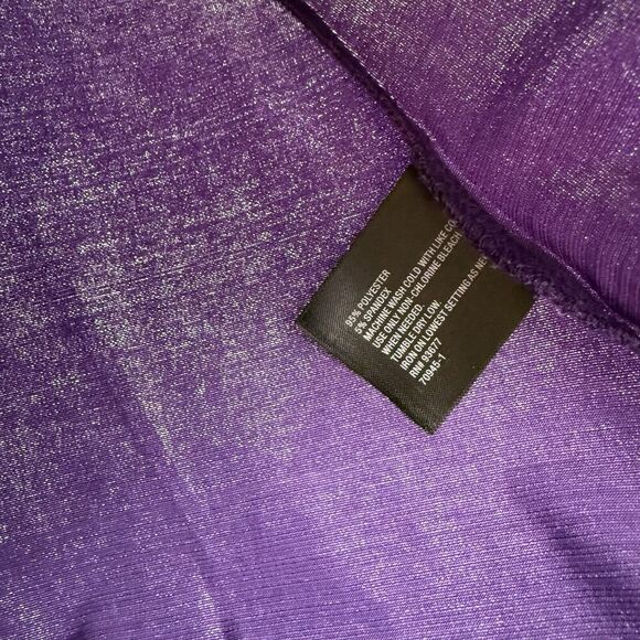 East 5th Dark Purple Rosette Blouse Top Short Sleeve Size Small - Picture 5 of 6